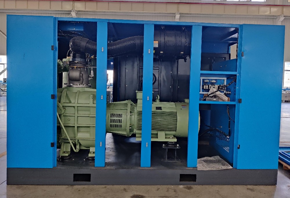 巨風(fēng)250KW雙級(jí)壓縮螺桿空壓機(jī)助力某電廠